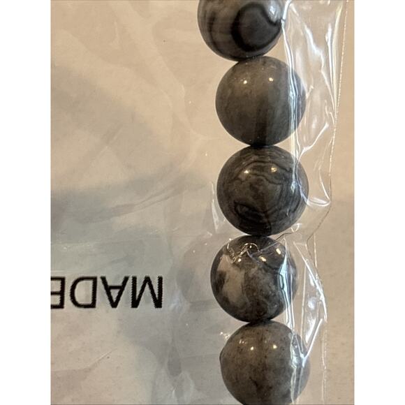 St. Padre Pio Stone Prayer Bracelet w/Prayer Card Patron Saint of Stress Relief - Picture 4 of 7